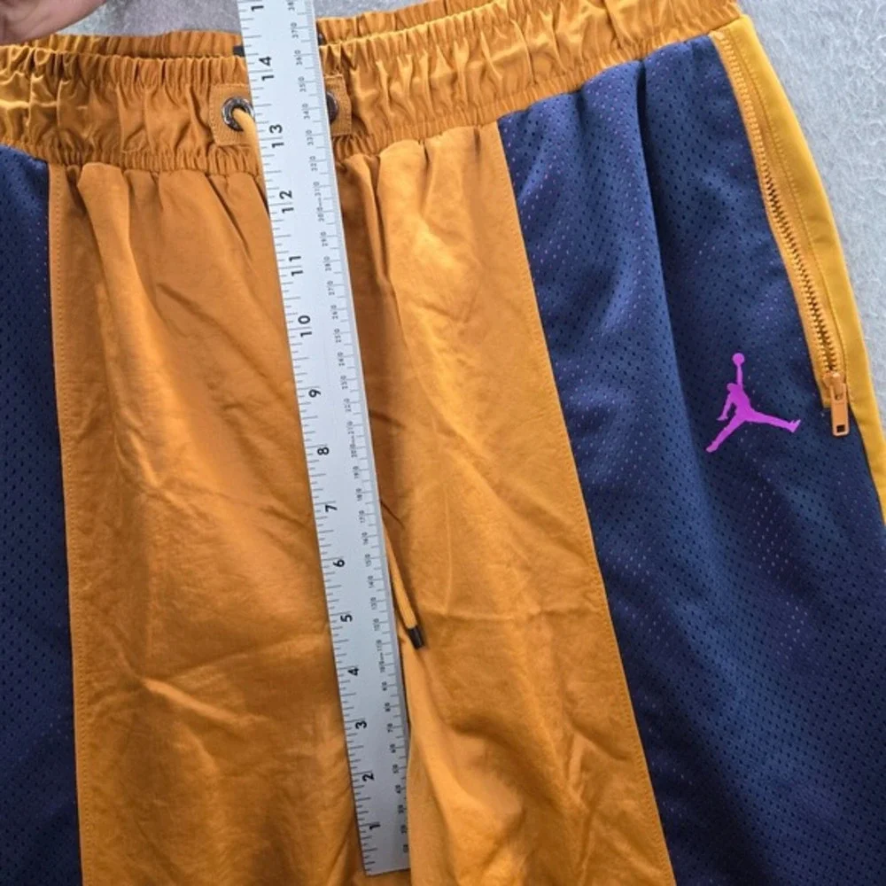 Air Jordan Men Activewear Pants Medium Orange‎ Colorblock Jogger Flight Colorful